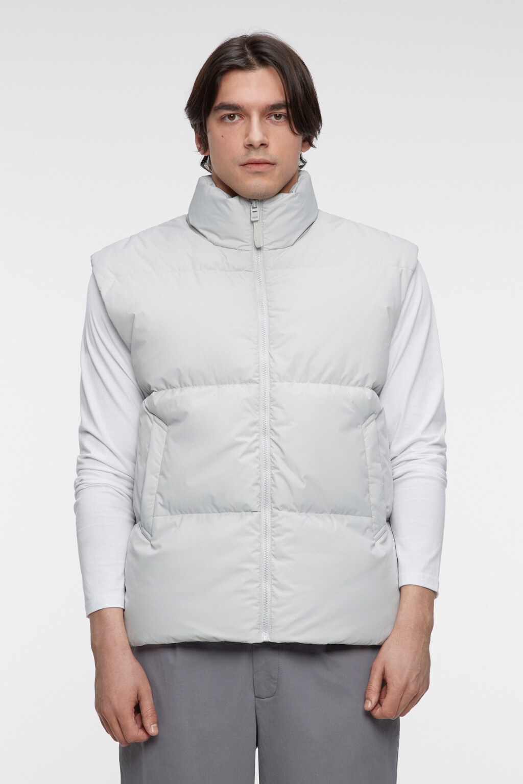 Жилет стеганый утепленный с воротником-стойкой - цвет ванильный - 2