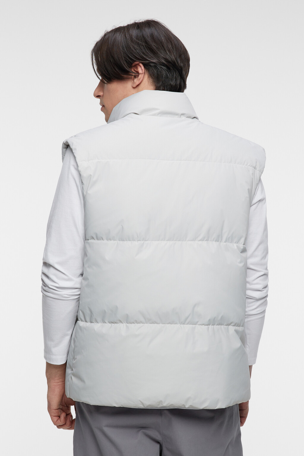 Жилет стеганый утепленный с воротником-стойкой - цвет ванильный - 4
