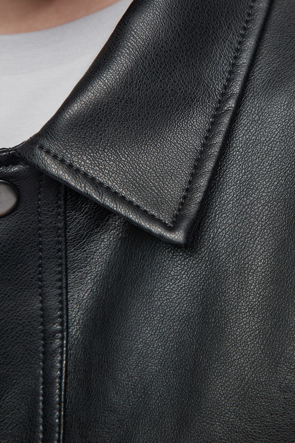 Куртка-рубашка oversize из искусственной кожи - цвет черный - 5