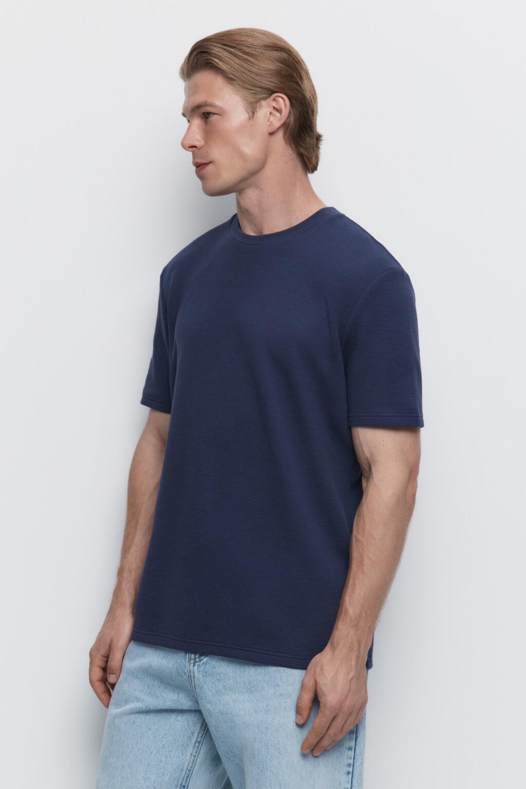 Футболка slim хлопковая из вафельной ткани - цвет синий - 2