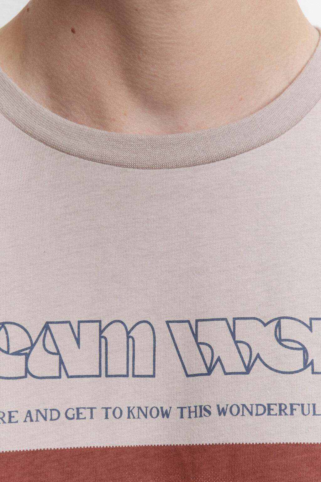 Футболка slim хлопковая с принтом и надписью - цвет бежевый - 6