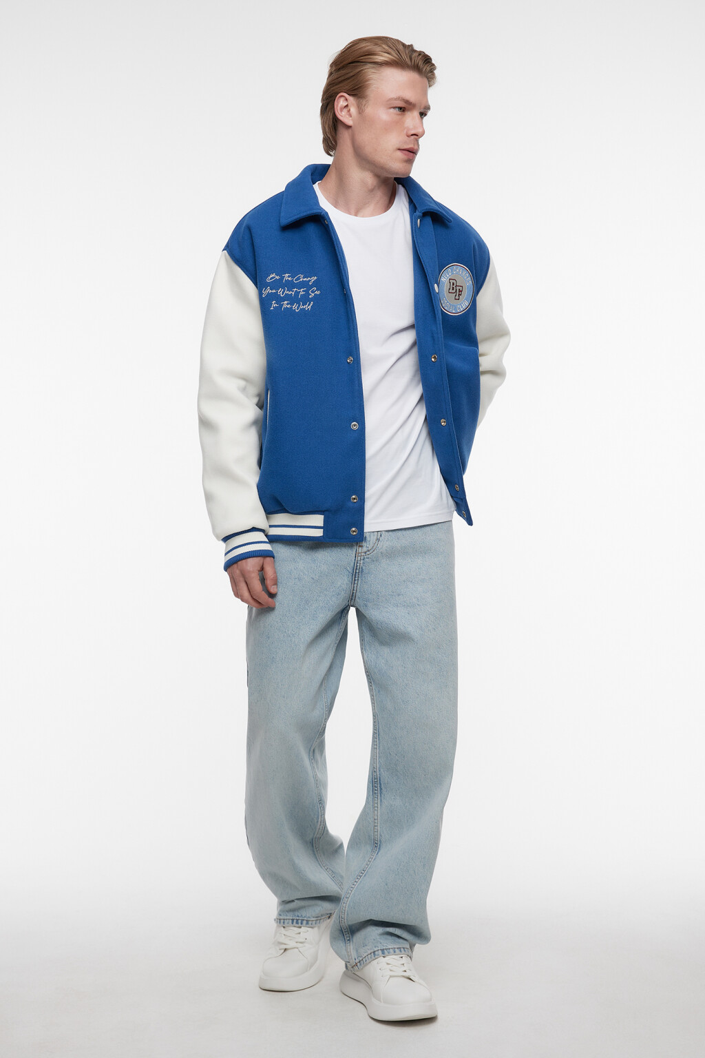 Куртка-бомбер утепленная с отложным воротником и нашивками - цвет синий - 5