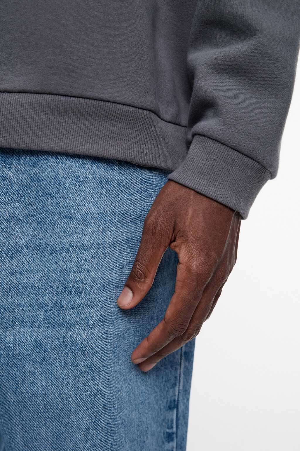 Свитшот свободный утепленный с принтом-надписью - цвет серый - 7