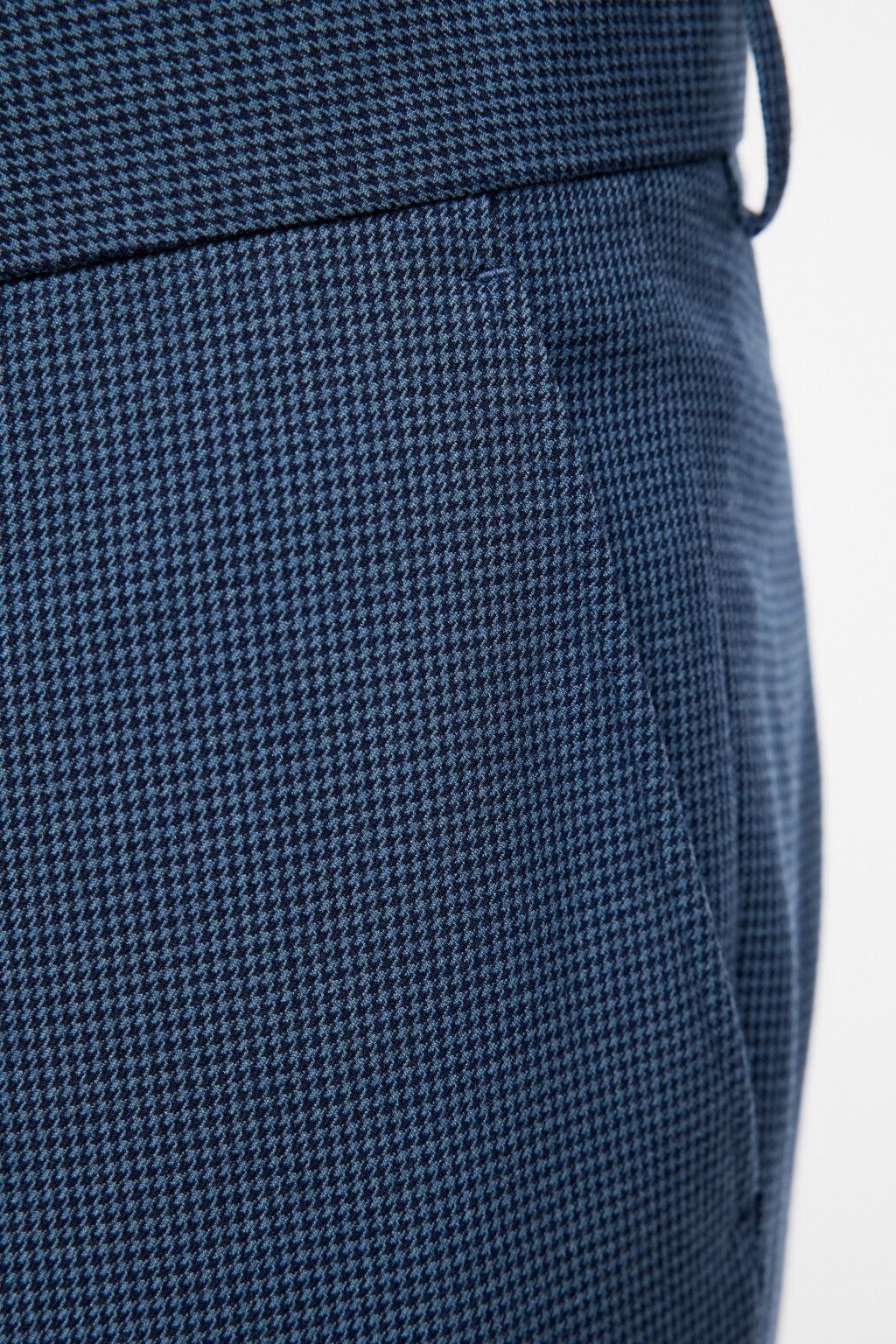 Брюки зауженные костюмные со средней посадкой - цвет синий - 5