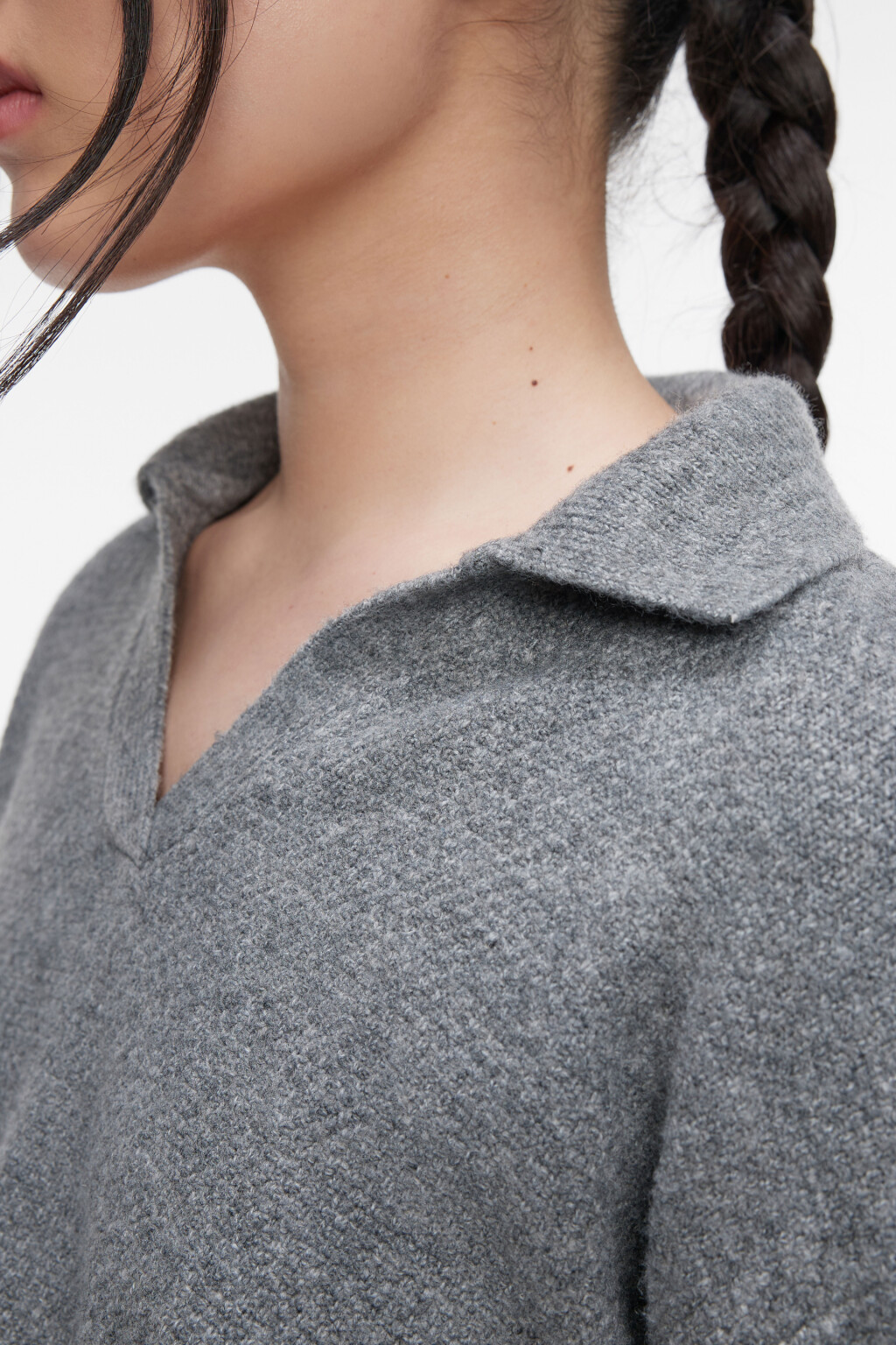 Джемпер вязаный ажурный с воротником-поло - цвет серый - 6