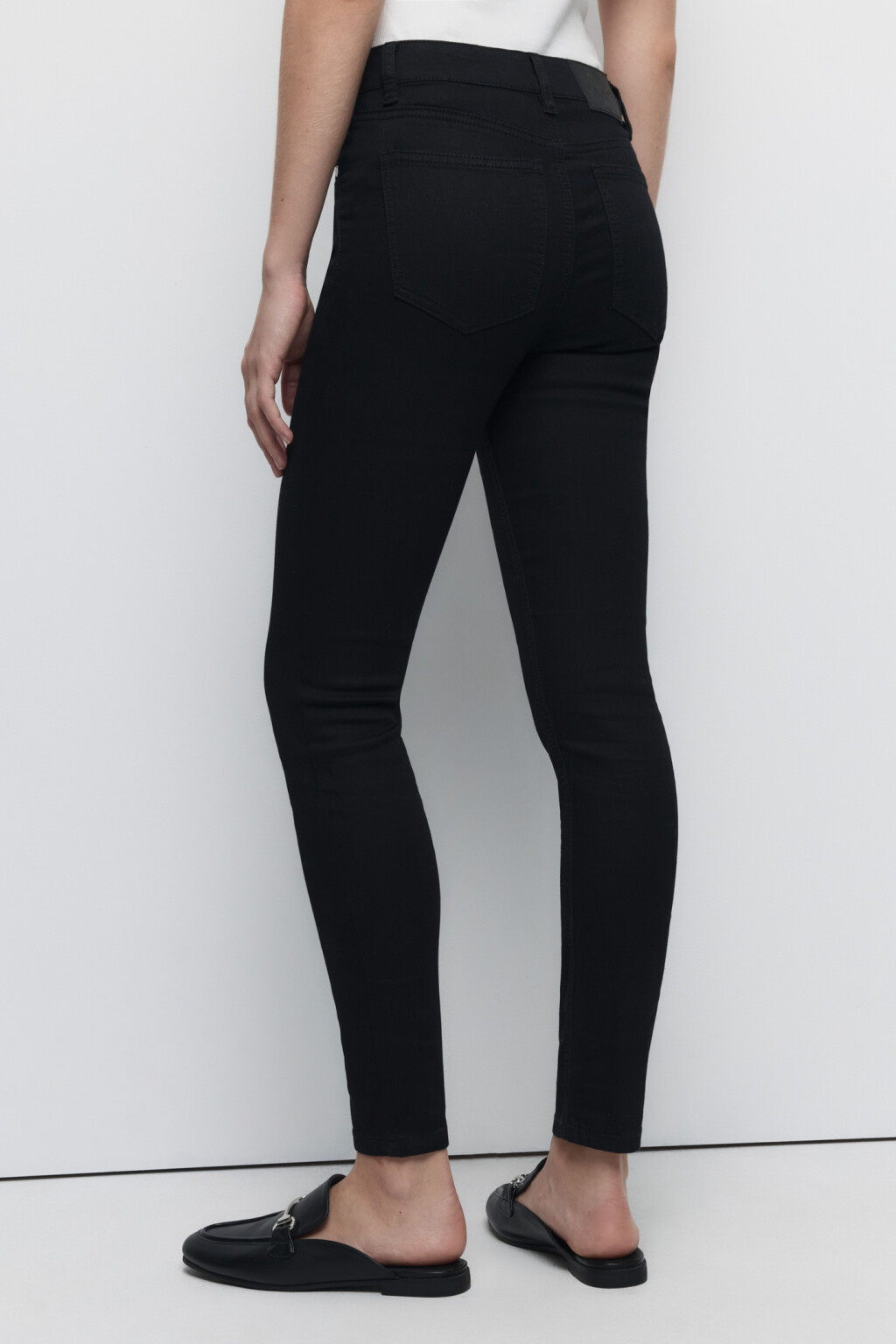 Джинсы skinny облегающие со средней посадкой - цвет черный - 3