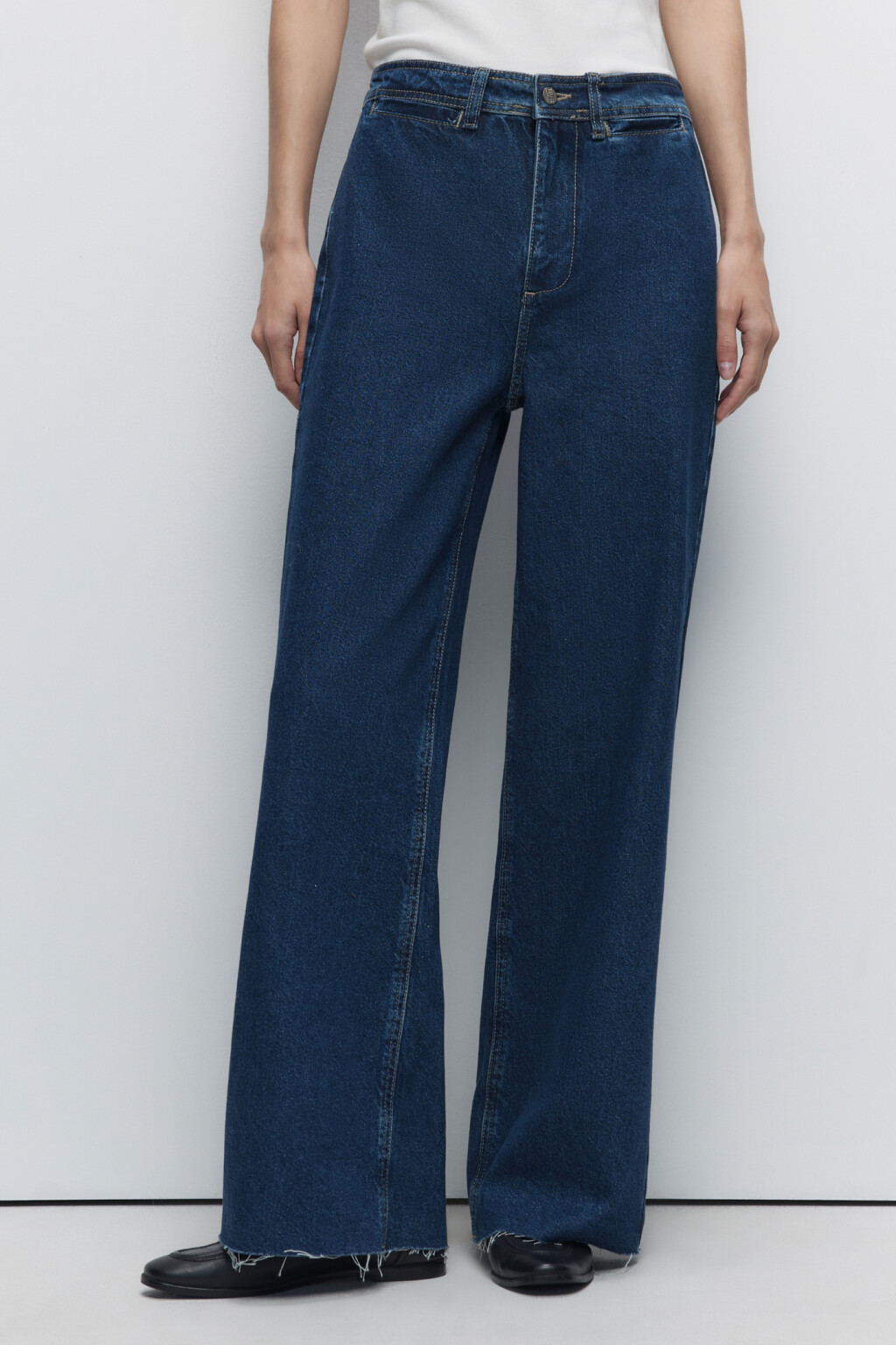 Джинсы wide с высокой посадкой и открытыми срезами - цвет синий - 3
