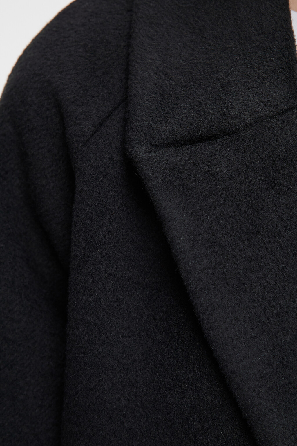 Пальто классическое с широким поясом - цвет черный - 5