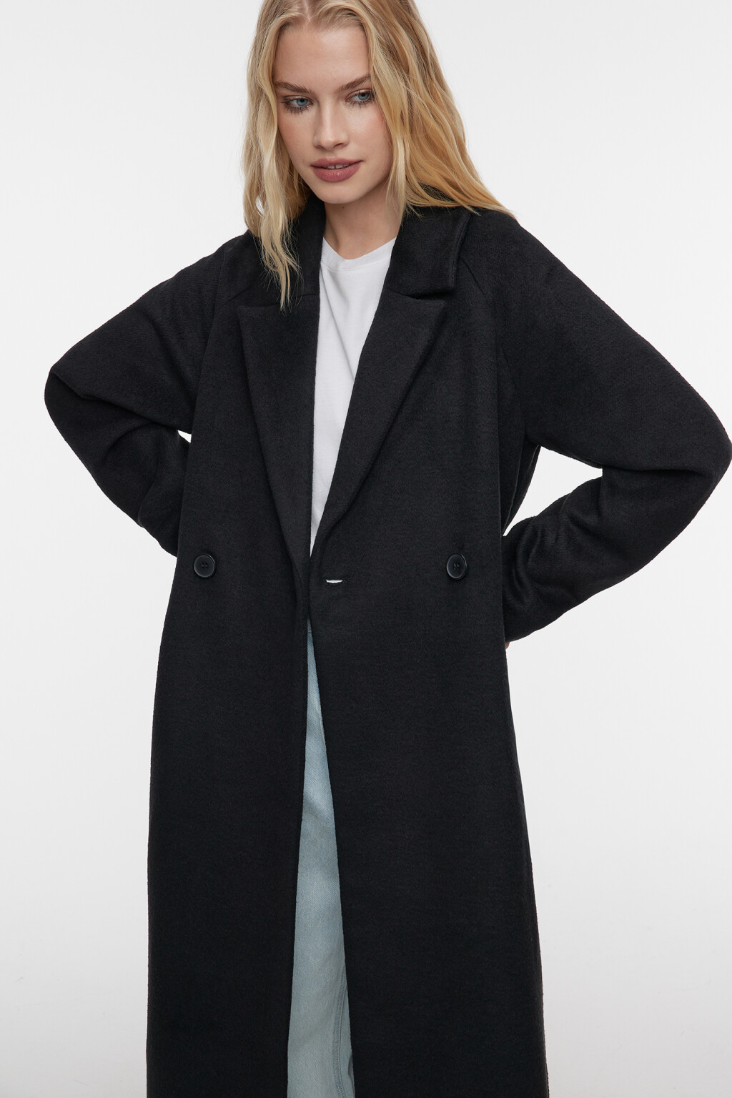 Пальто классическое с широким поясом - цвет черный - 8