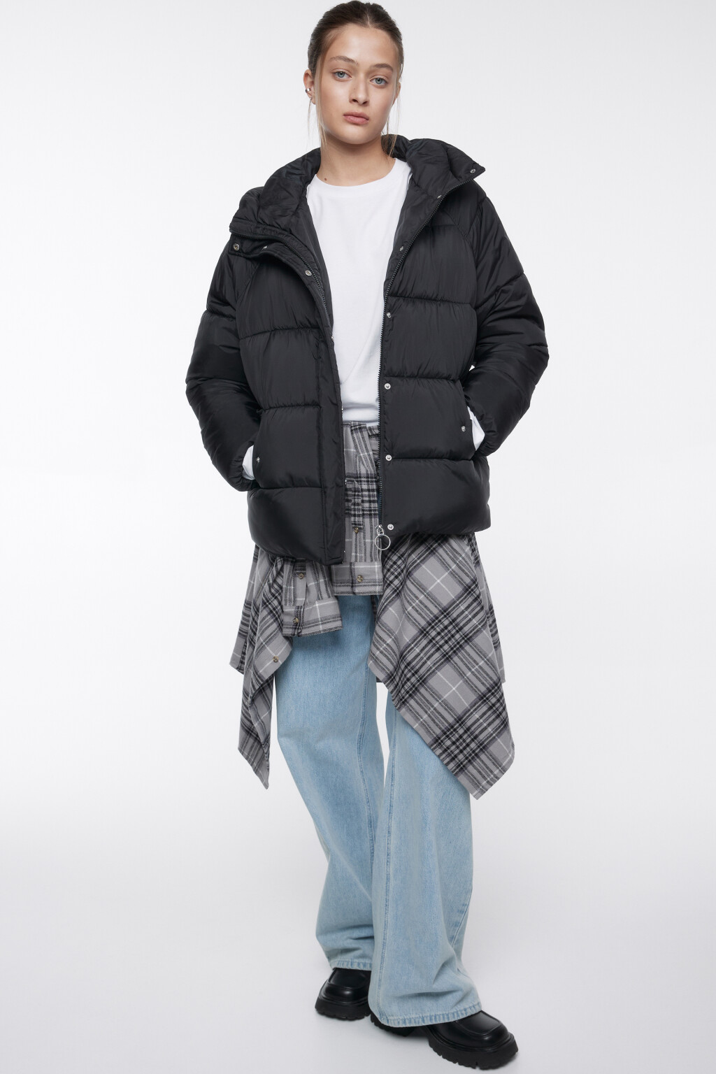 Куртка oversize стеганая утепленная с капюшоном - цвет черный - 1