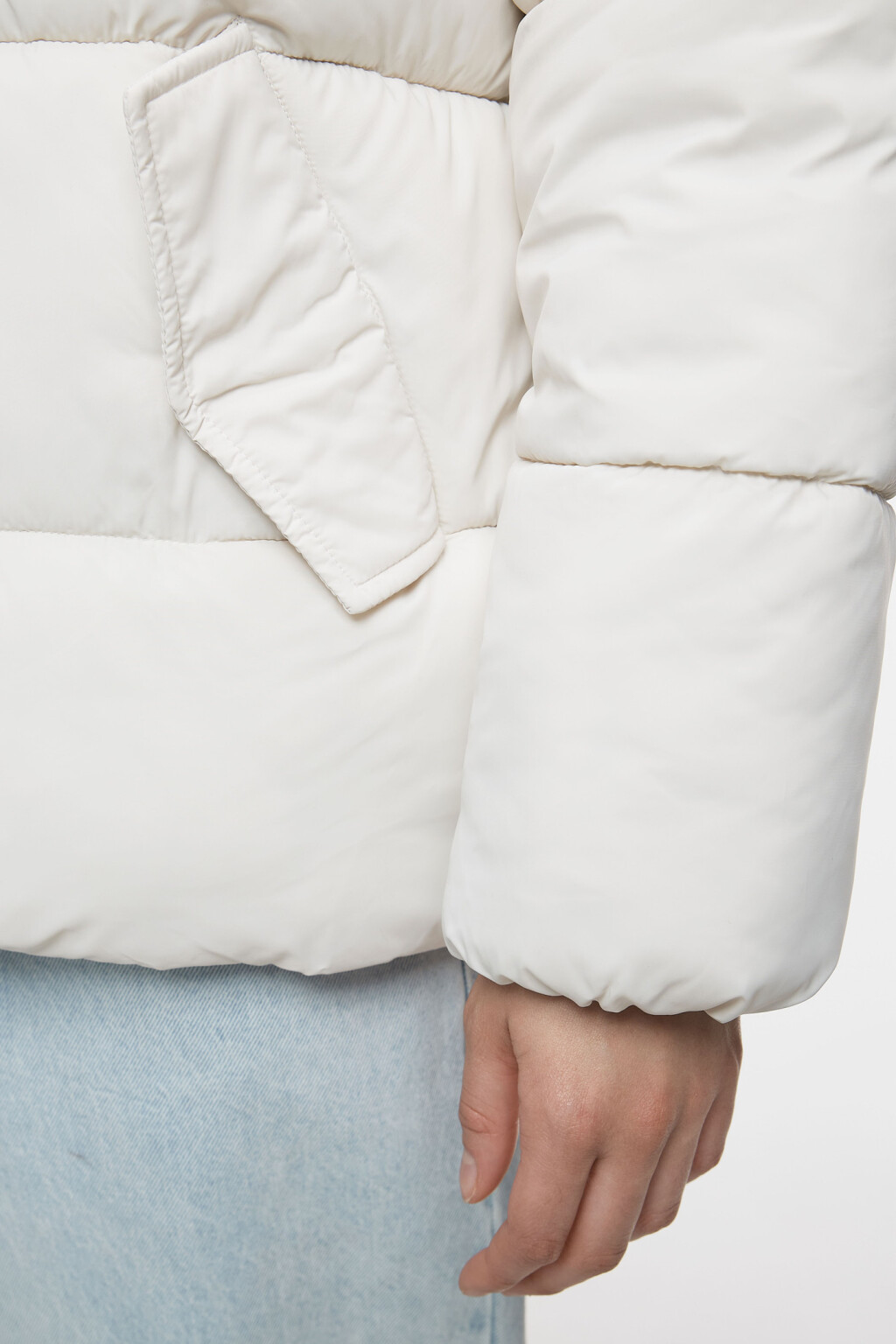 Куртка oversize стеганая утепленная с капюшоном - цвет молочный - 6