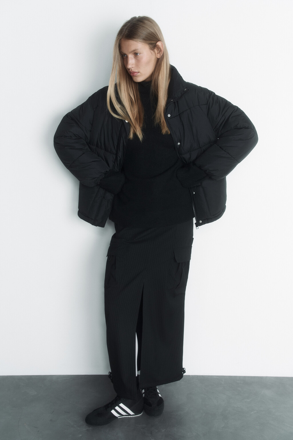 Куртка oversize короткая стеганая с воротником-стойкой - цвет черный - 8