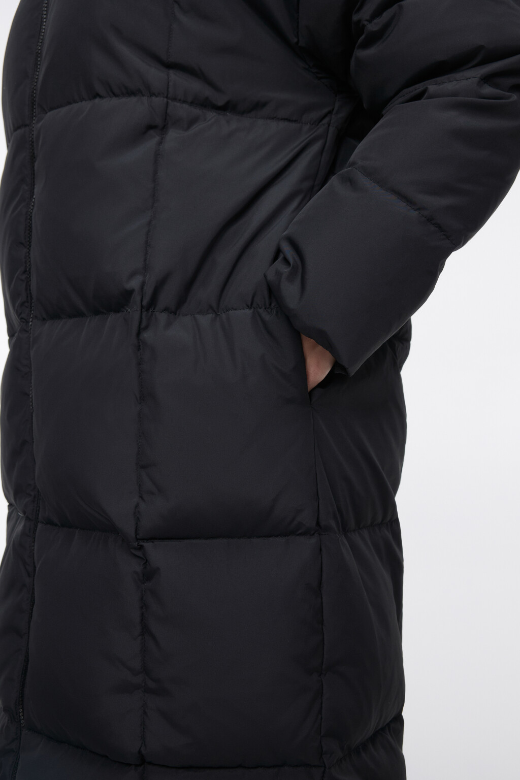 Пальто-пуховик стеганое на натуральном утеплителе - цвет черный - 7