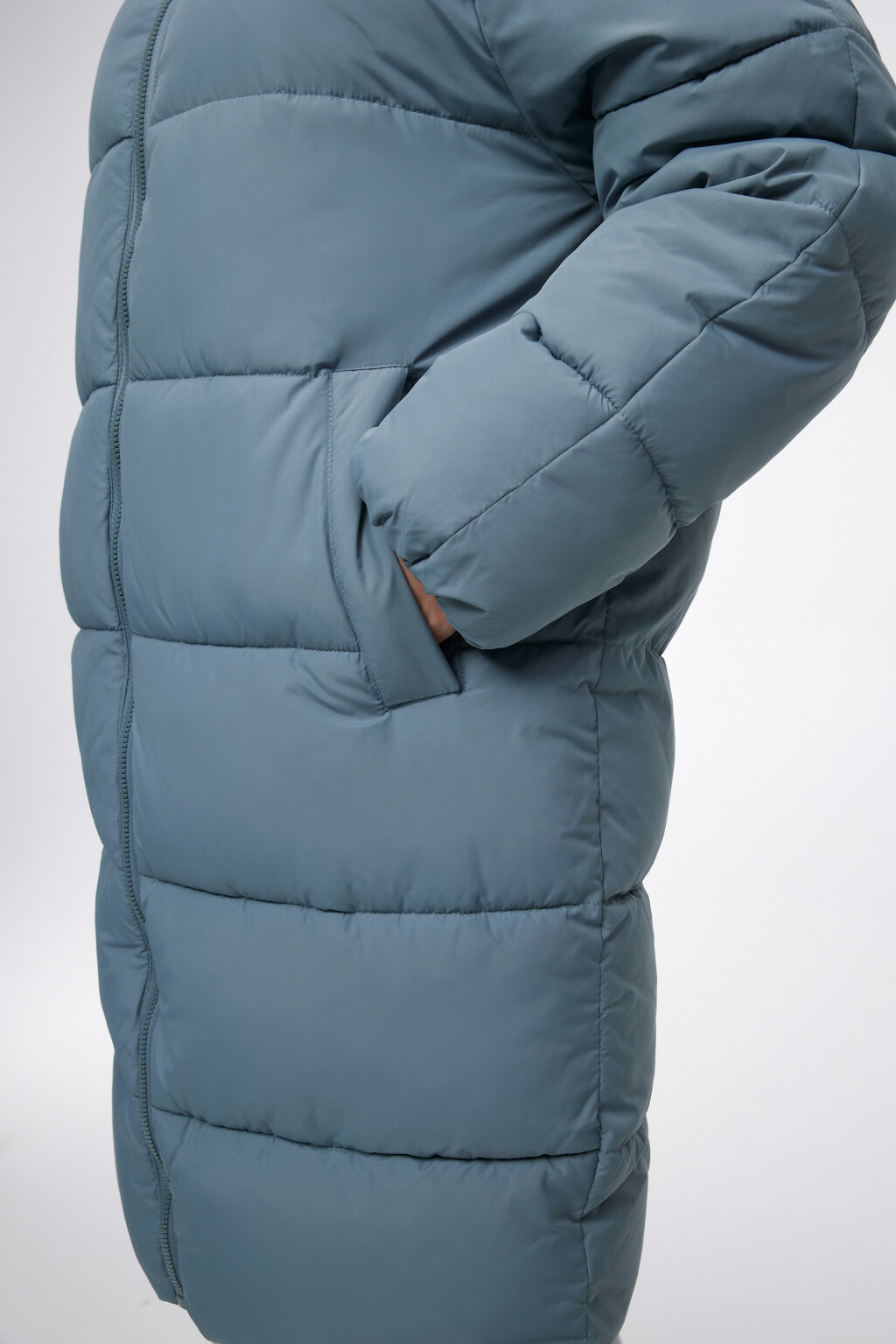 Пальто длинное стеганое утепленное с капюшоном - цвет зеленый - 7