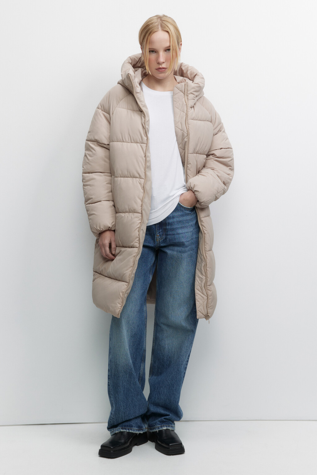 Пальто длинное стеганое утепленное с капюшоном - цвет бежевый - 1