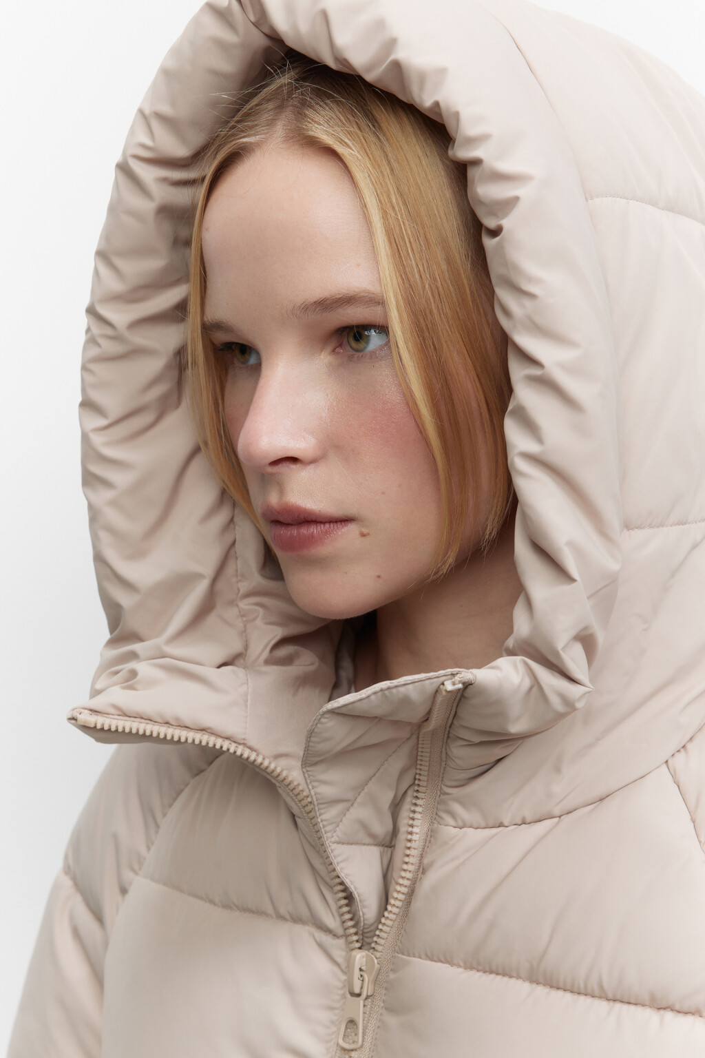 Пальто длинное стеганое утепленное с капюшоном - цвет бежевый - 5