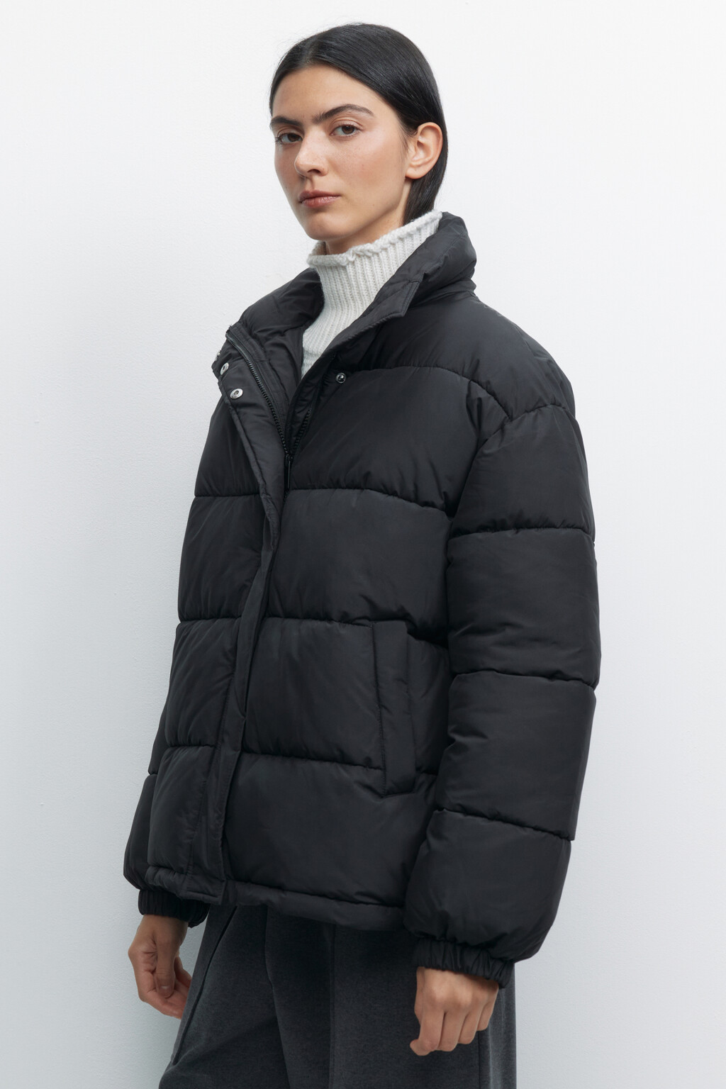 Куртка-пуховик стеганая с воротником-стойкой - цвет черный - 3