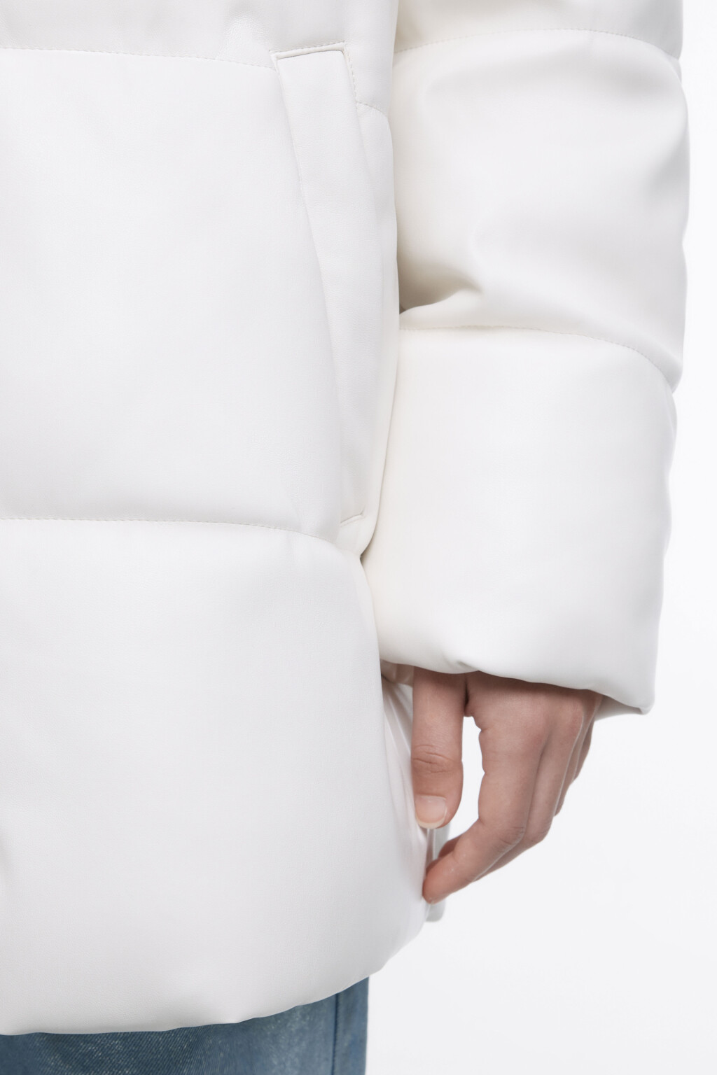 Куртка из искусственной кожи с капюшоном - цвет бежевый - 6