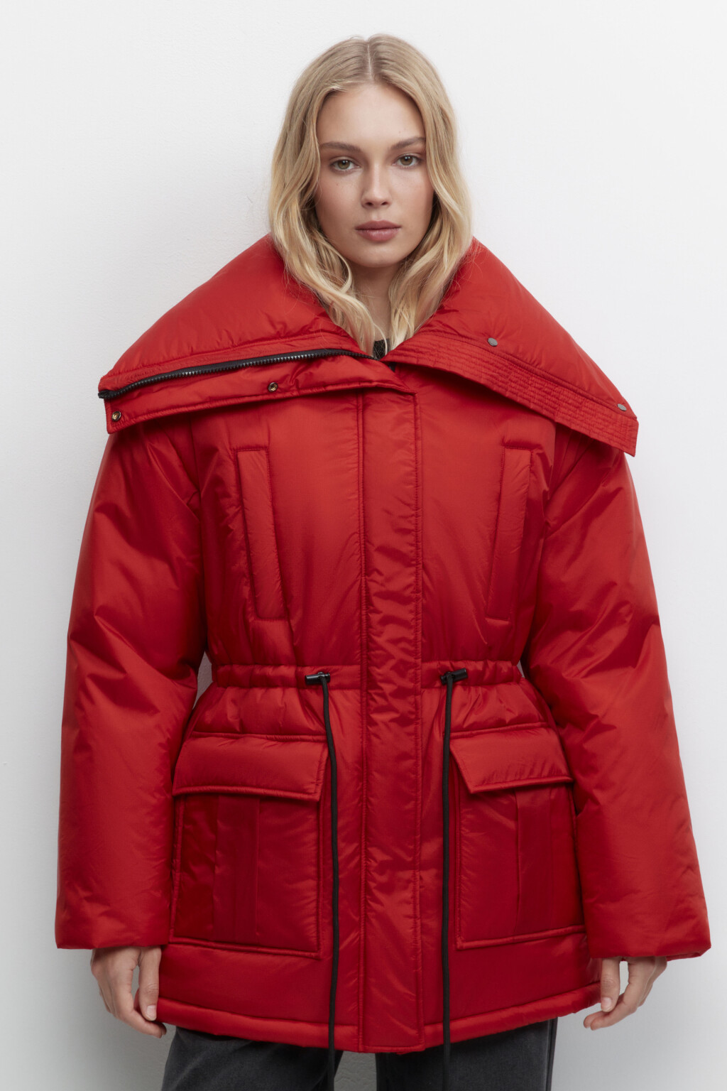 Куртка из плащевой ткани с широким воротником - цвет красный - 2