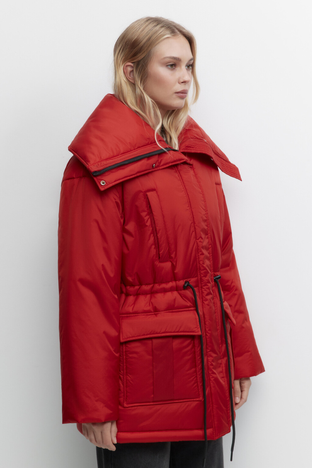Куртка из плащевой ткани с широким воротником - цвет красный - 3