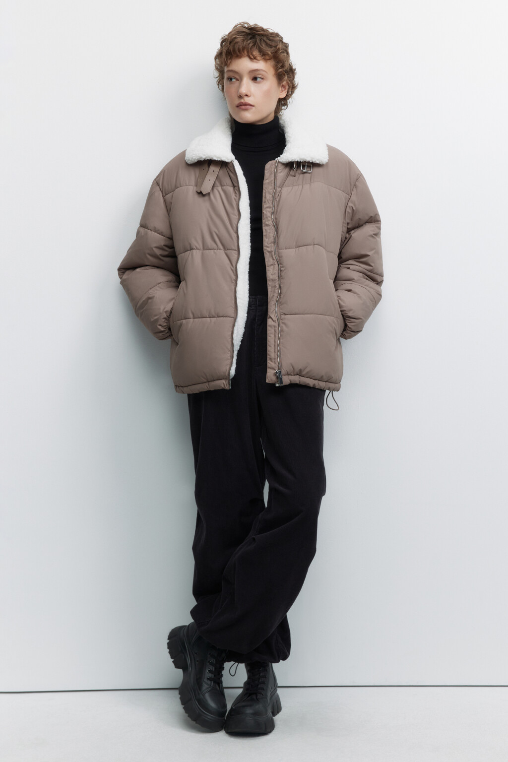 Куртка стеганая с подкладкой и воротом - цвет бежевый - 1