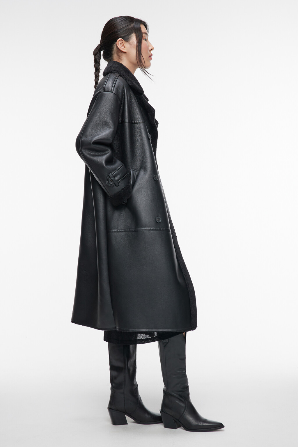 Дубленка длинная из искусственной кожи - цвет черный - 6