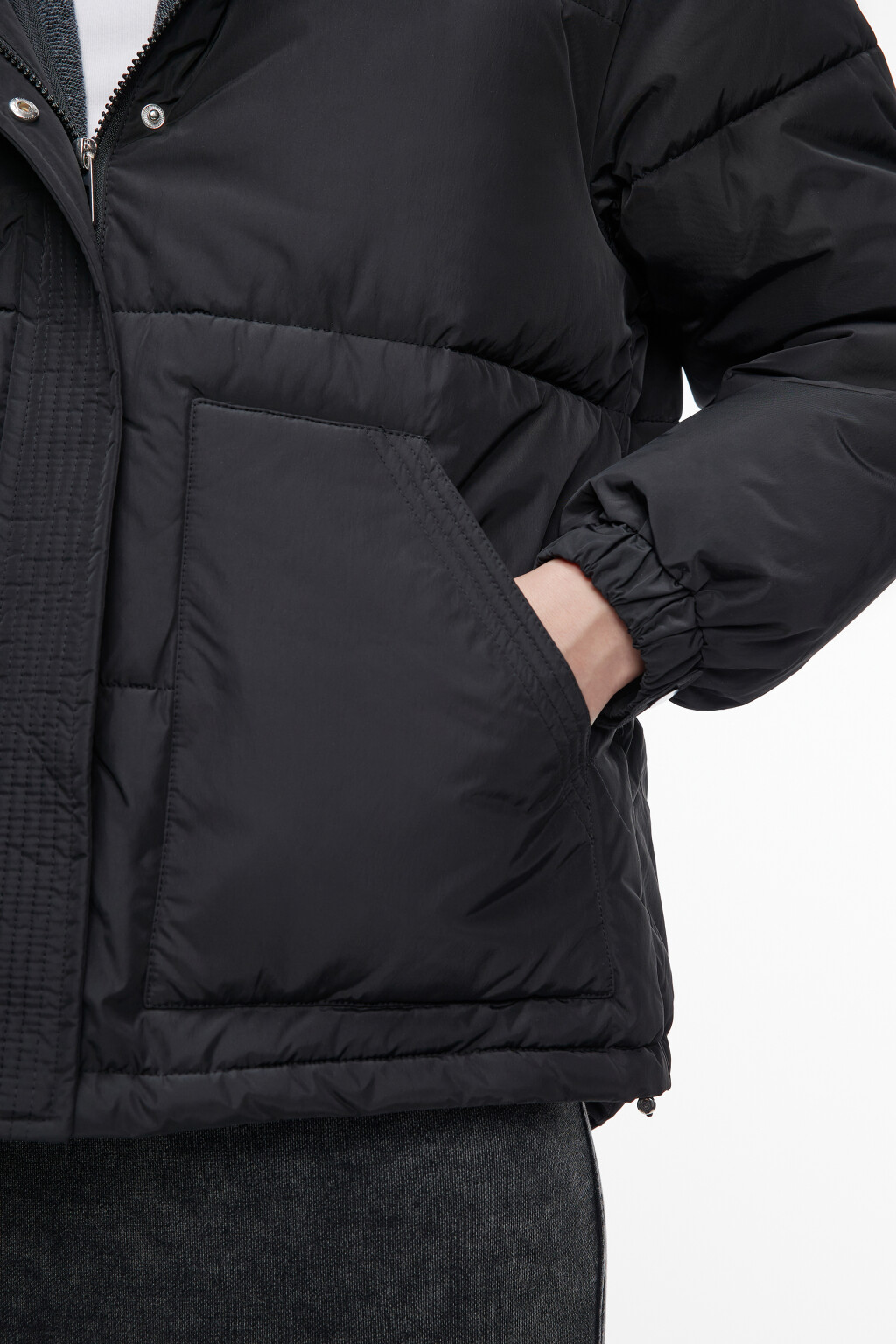 Куртка короткая стеганая с капюшоном и воротником - цвет черный - 6