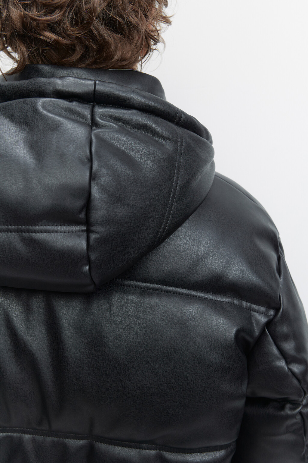 Куртка стеганая короткая с капюшоном - цвет черный - 6