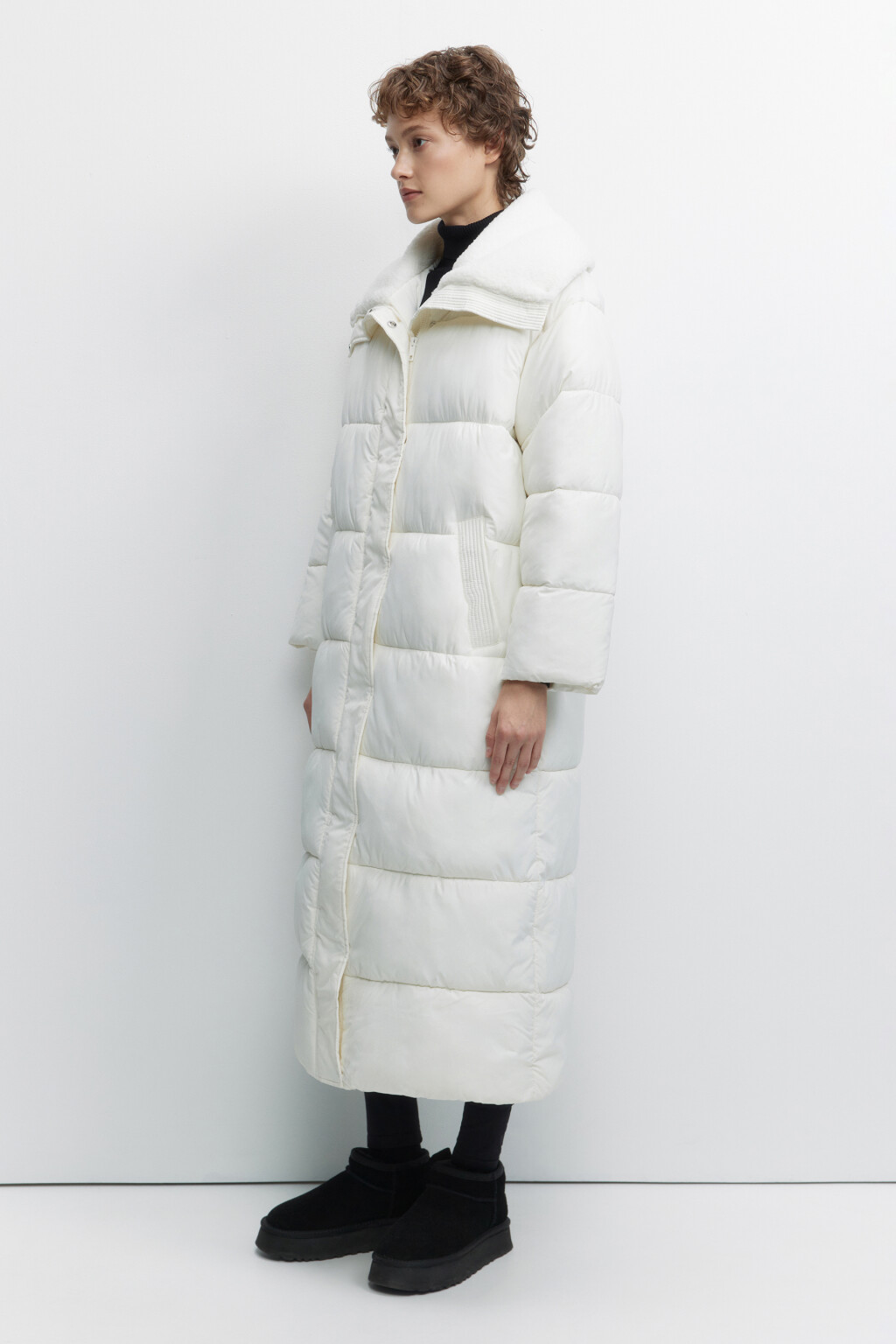 Пальто стеганое утепленное с широким воротником - цвет молочный - 3