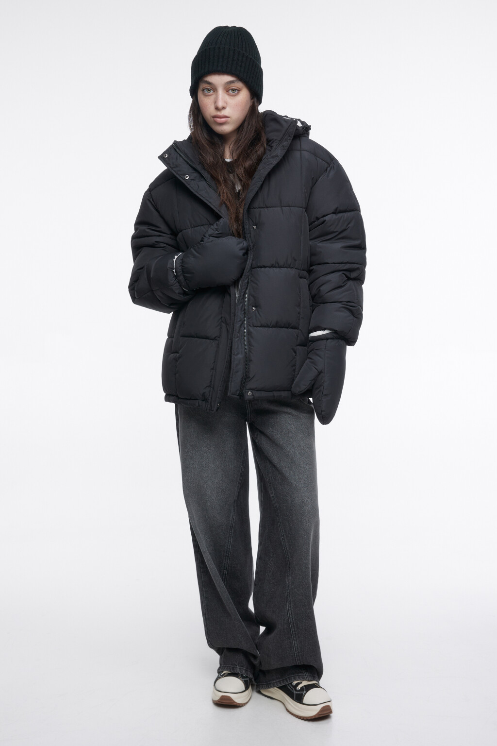 Куртка стеганая с капюшоном и варежками - цвет черный - 5
