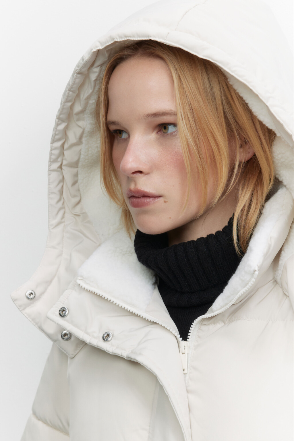 Куртка стеганая удлиненная с меховой подкладкой - цвет молочный - 5