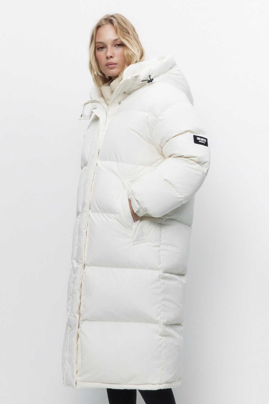 Куртка стеганая удлиненная с натуральным утеплителем - цвет молочный - 2