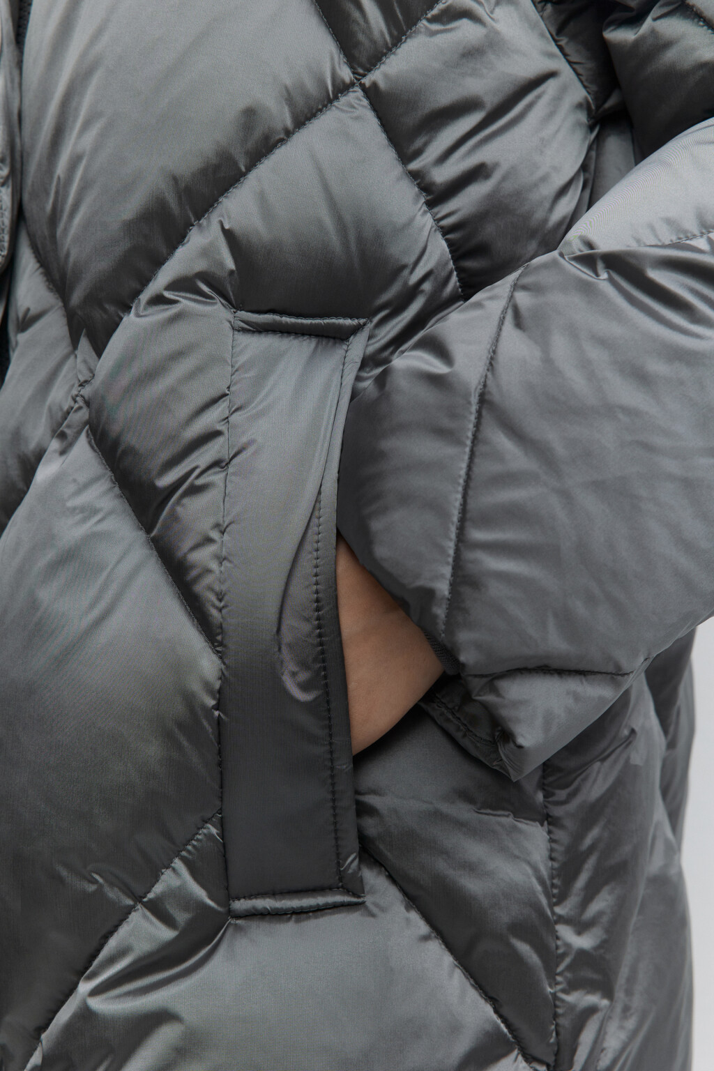 Пуховик удлиненный на натуральном утеплителе - цвет серый - 5