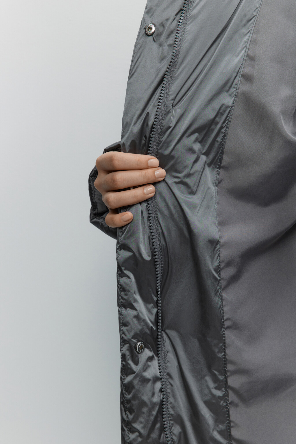 Пуховик удлиненный на натуральном утеплителе - цвет серый - 7