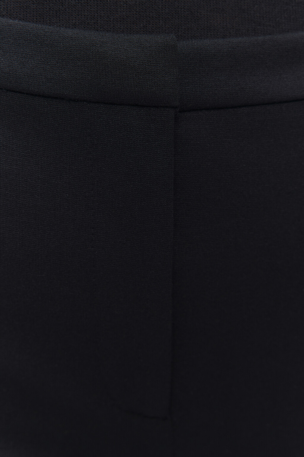 Брюки клеш облегающие костюмные со средней посадкой - цвет черный - 5