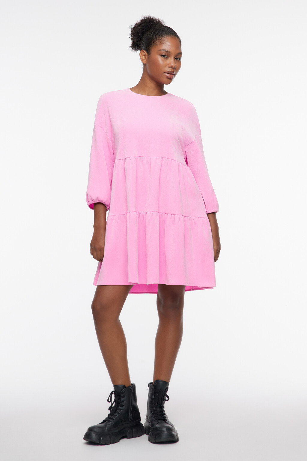 Платье а-силуэта мини вельветовое с ярусной юбкой 2341217507, цвет ...