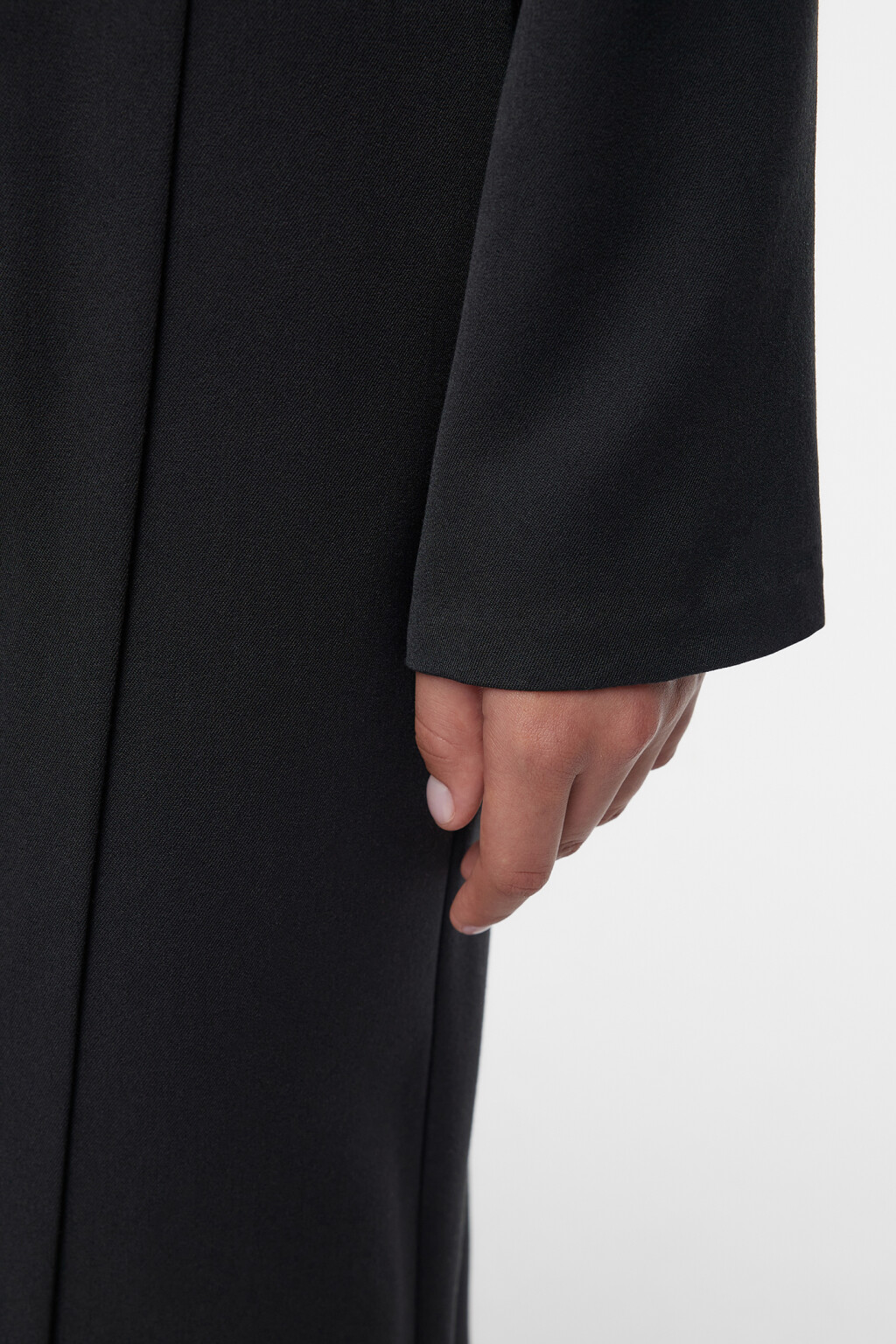 Платье миди с запахом и расклешенными рукавами - цвет черный - 6