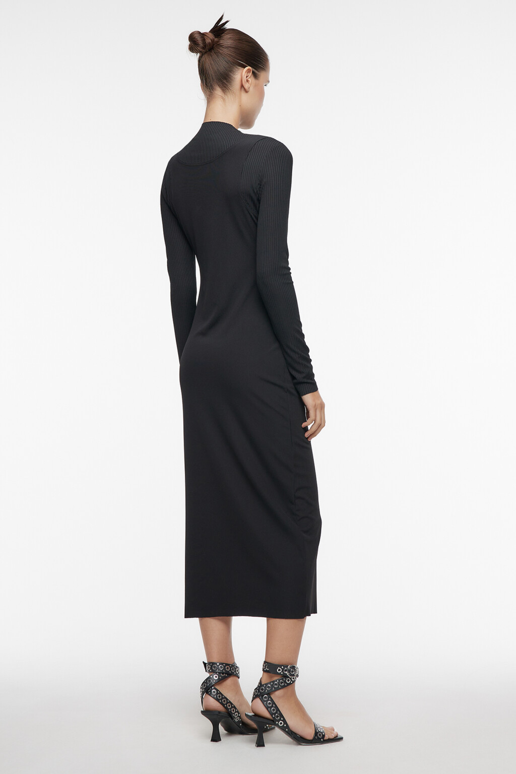 Платье-лапша миди облегающее в рубчик с разрезом - цвет черный - 4