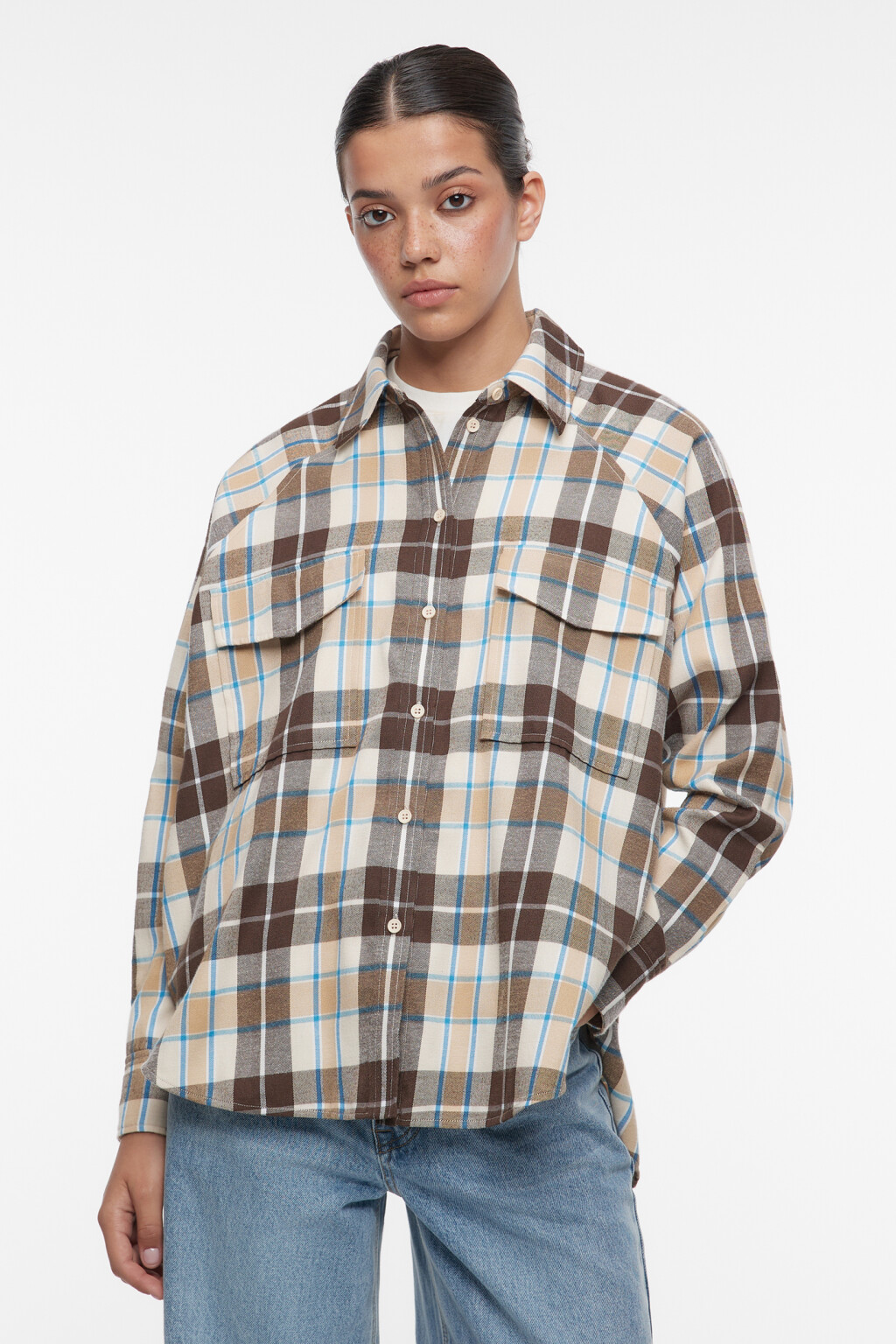 Рубашка oversize фланелевая в клетку с карманами - цвет бежевый - 2