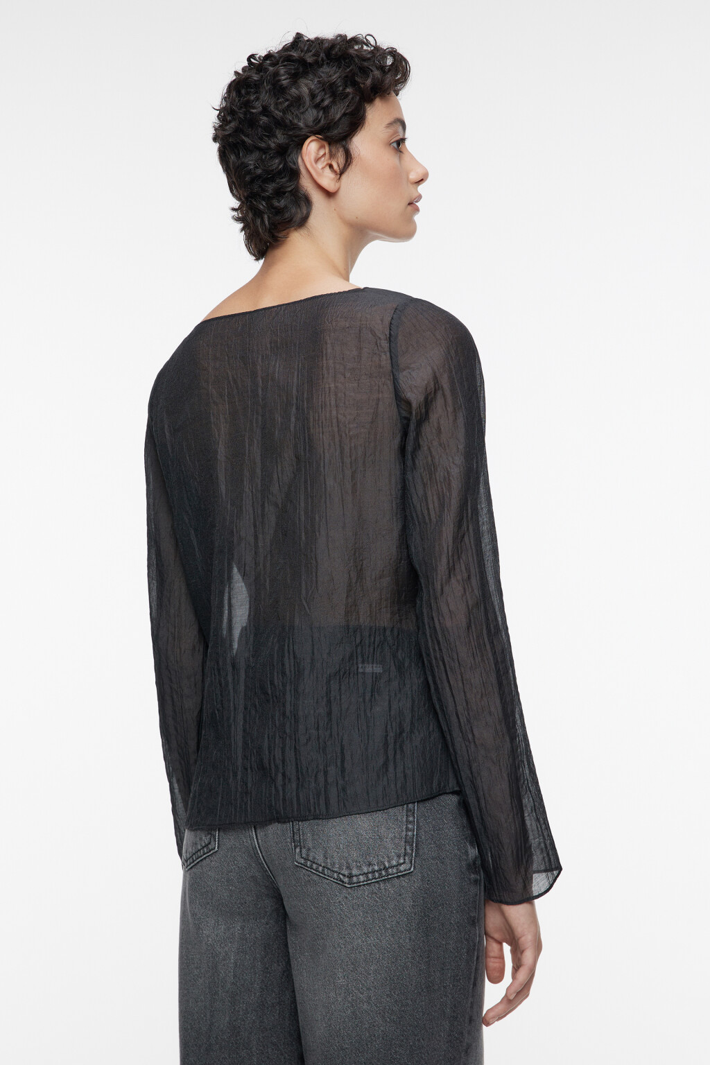 Блузка шифоновая прозрачная из жатой ткани - цвет черный - 4