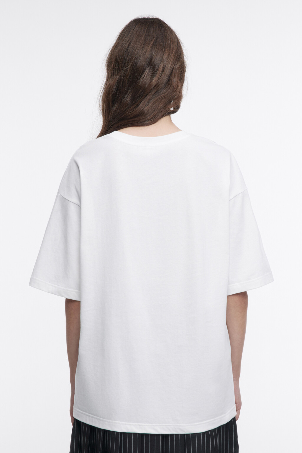 Футболка oversize с принтом и надписями - цвет белый - 3