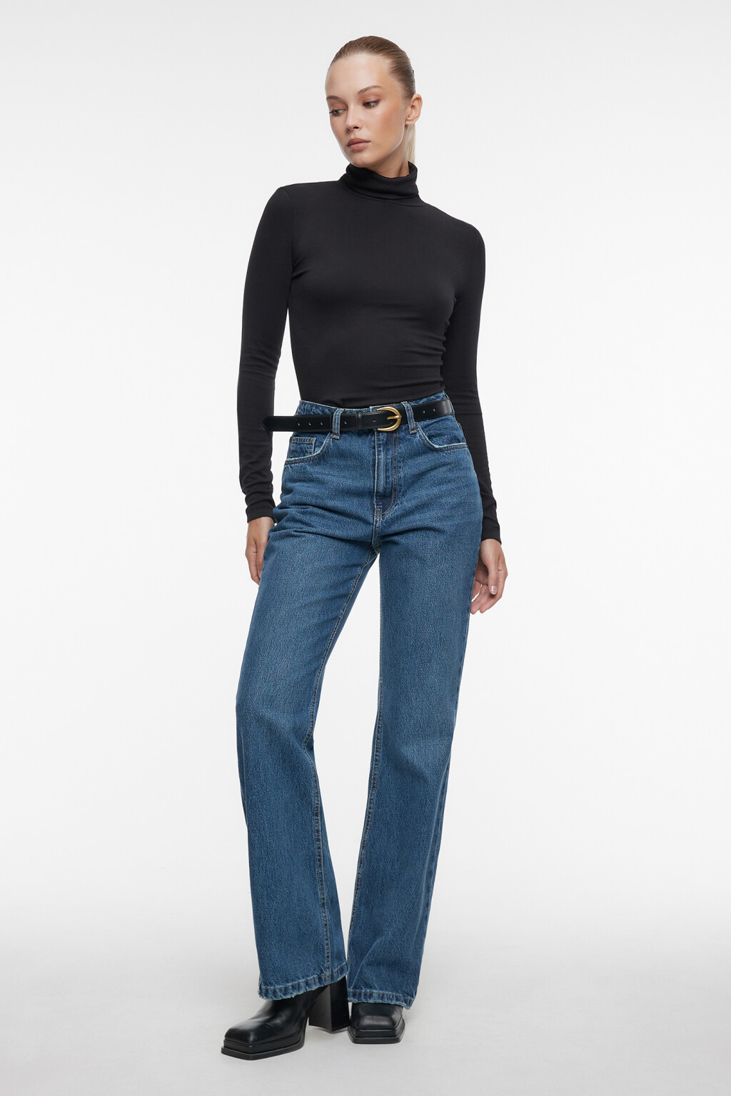 Водолазка вискозная облегающая с цветочным принтом - цвет черный - 4