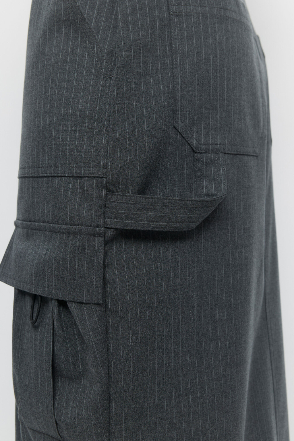 Юбка макси прямая с разрезом и накладными карманами - цвет серый - 7