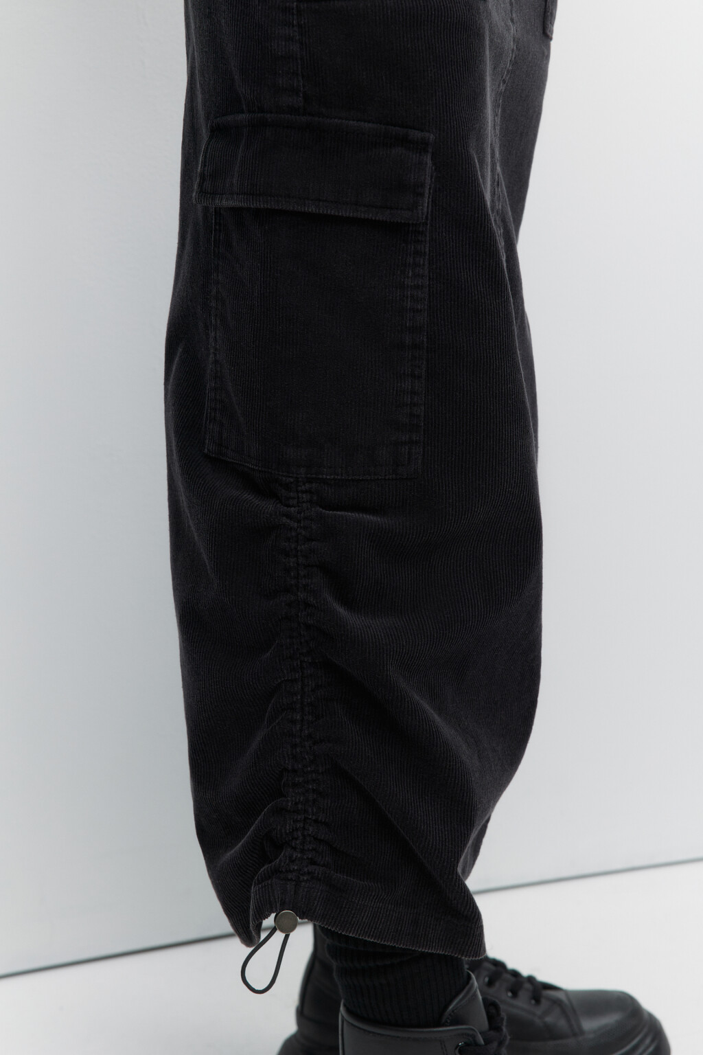 Юбка-парашют миди с карманами карго - цвет серый - 7