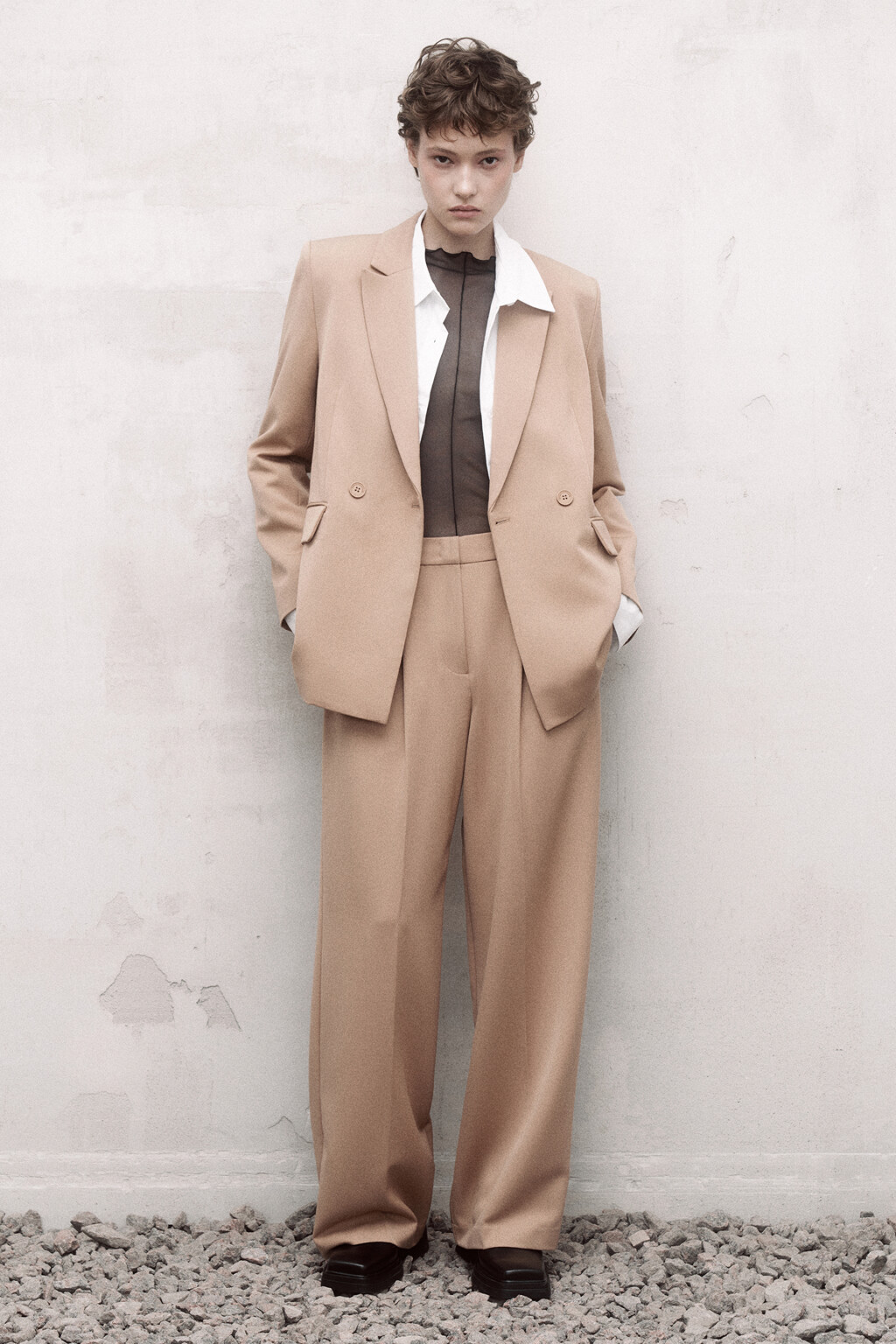 Брюки широкие костюмные с низкой посадкой - цвет коричневый - 8