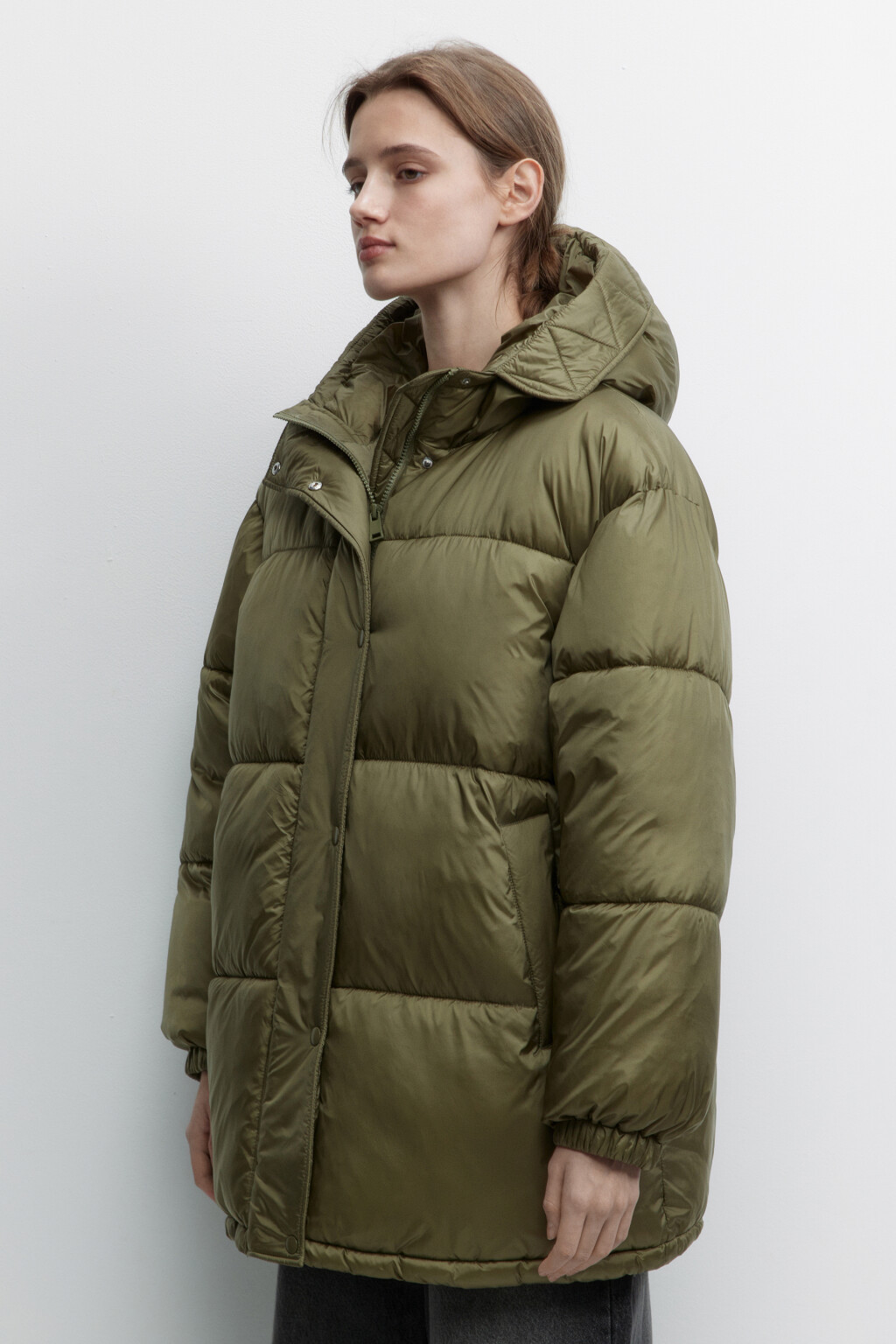 Куртка стеганая утепленная с глубоким капюшоном - цвет зеленый - 3