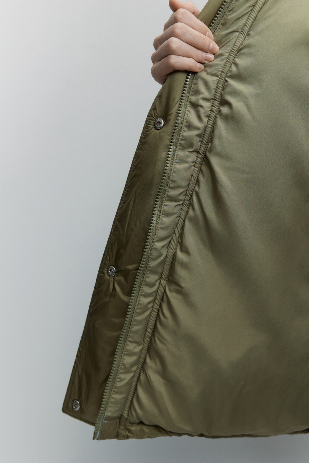 Куртка стеганая утепленная с глубоким капюшоном - цвет зеленый - 8