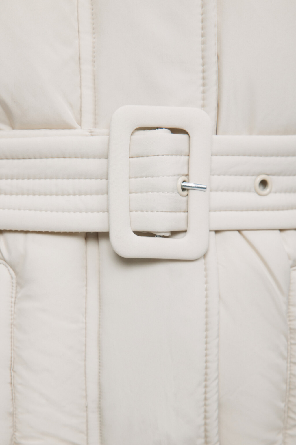 Куртка стеганая с поясом и ушками на капюшоне - цвет молочный - 7