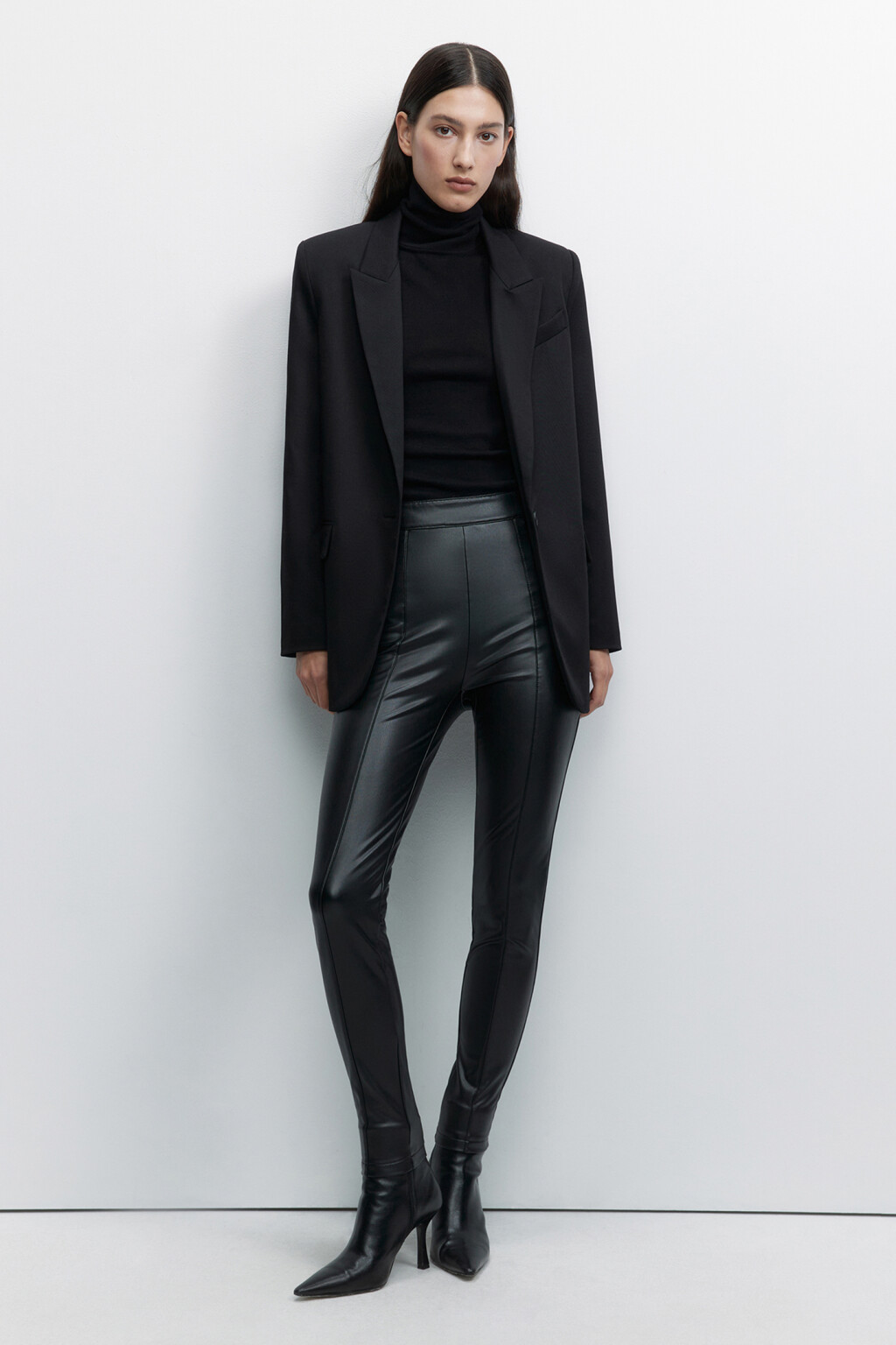 Брюки-леггинсы облегающие с высокой посадкой - цвет черный - 4