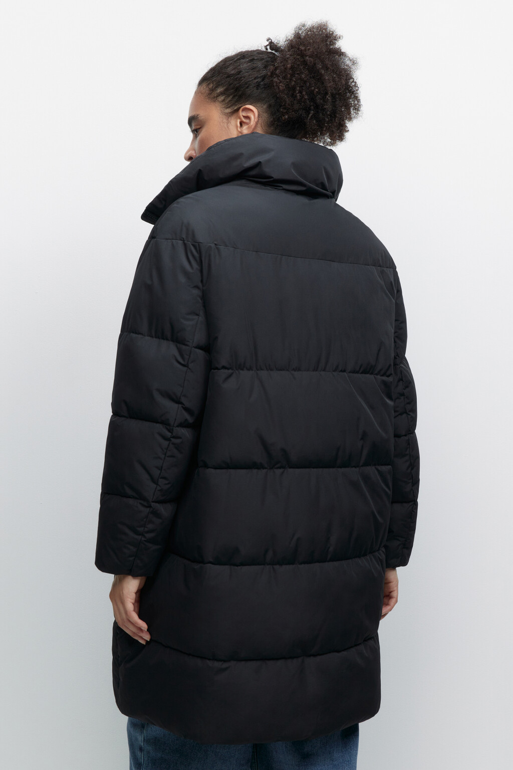 Пальто стеганое утепленное с воротником-стойкой - цвет черный - 4